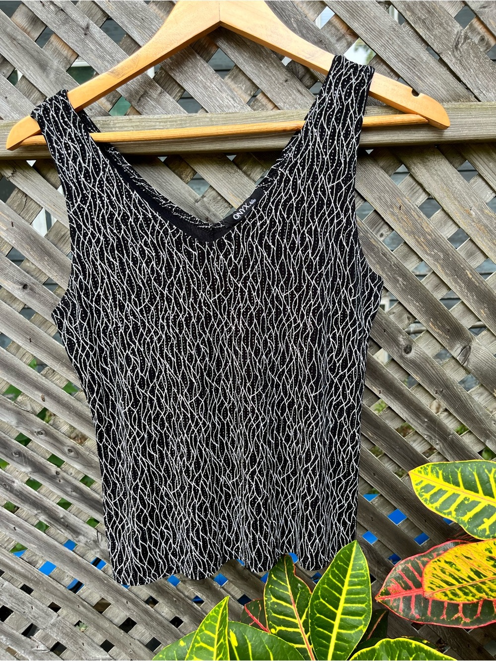 Y2K Onyx Nite Stretchy Black Sparkly Tank Top L